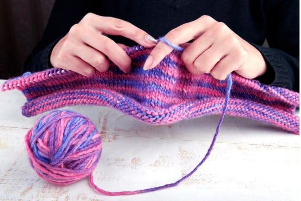 crochet or knitting as a hobby to make money as a stay at home mom
