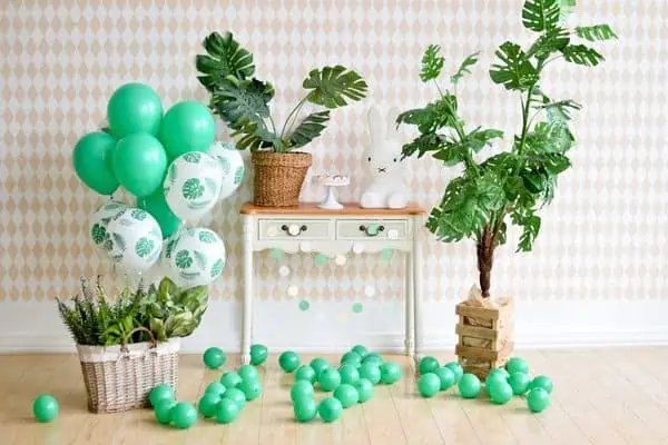 https://mommyonpurpose.com/wp-content/uploads/2023/01/birthday-traditions-to-start-at-1-decorate-in-their-favorite-color.webp