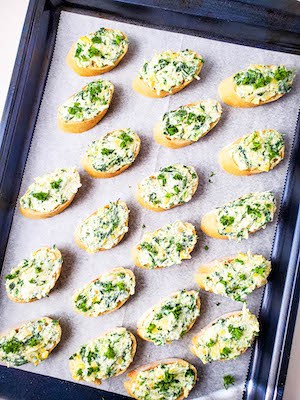 Spinach and Artichoke Crostini