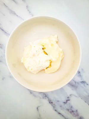 Pimento Cheese Bacon Crostini 