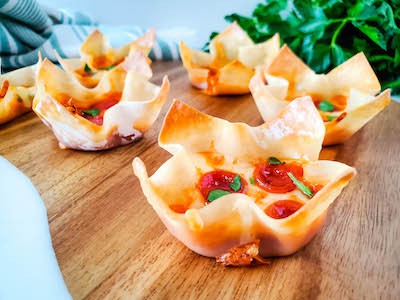 Pizza Wonton Cups 
