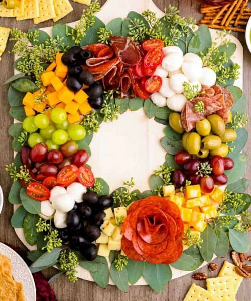 christmas appetizer charcuterie board