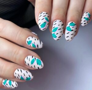 20 Simple DIY Nail Art Designs That Are Super Impressive