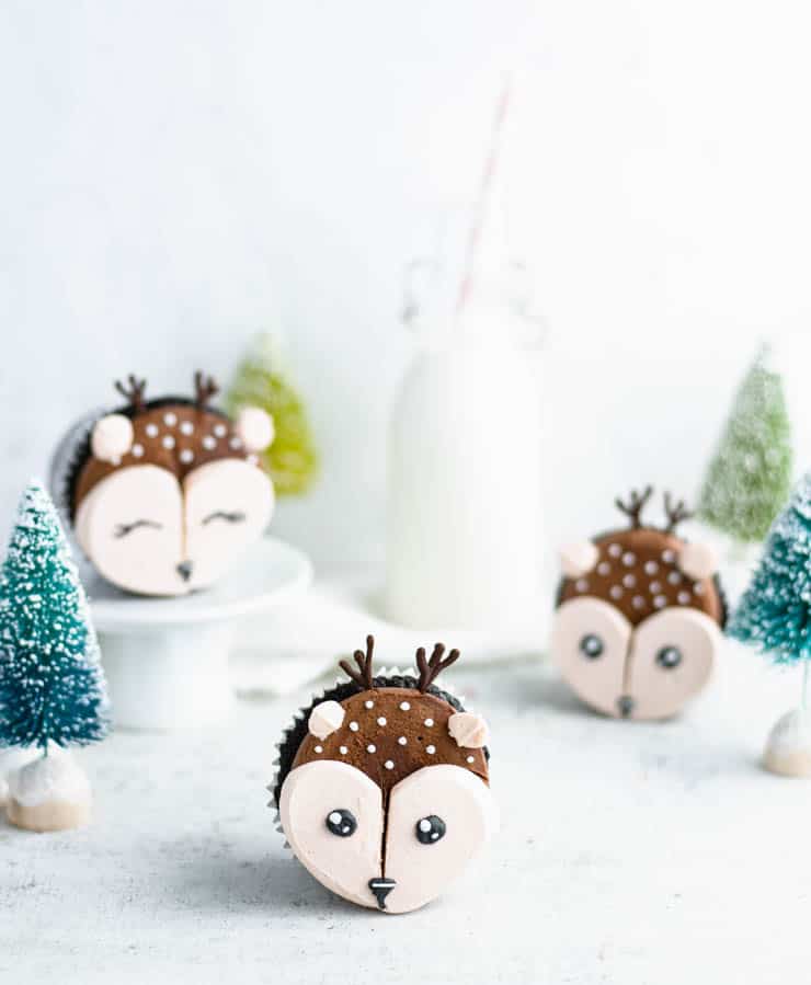 Adorable Reindeer Cupcakes