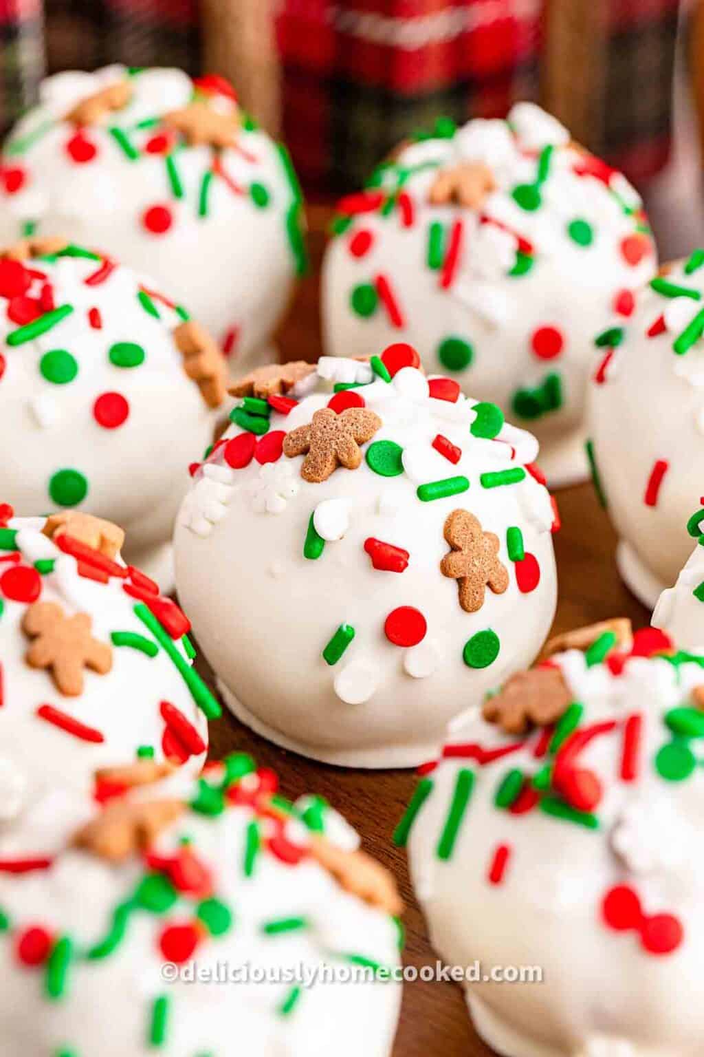  Gingerbread Cake Balls