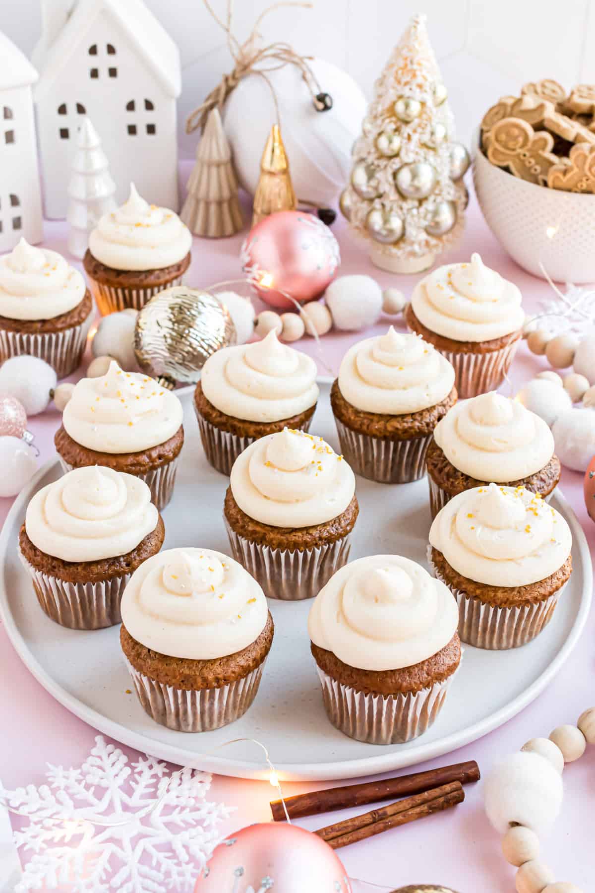 Gingerbread Cupcake Feeling