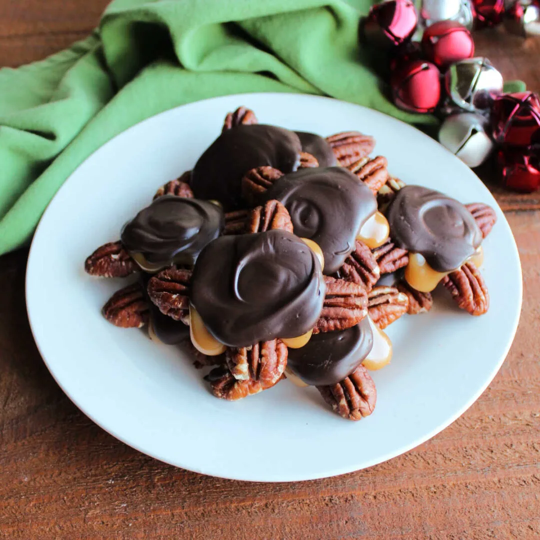 Homemade Turtles Candy