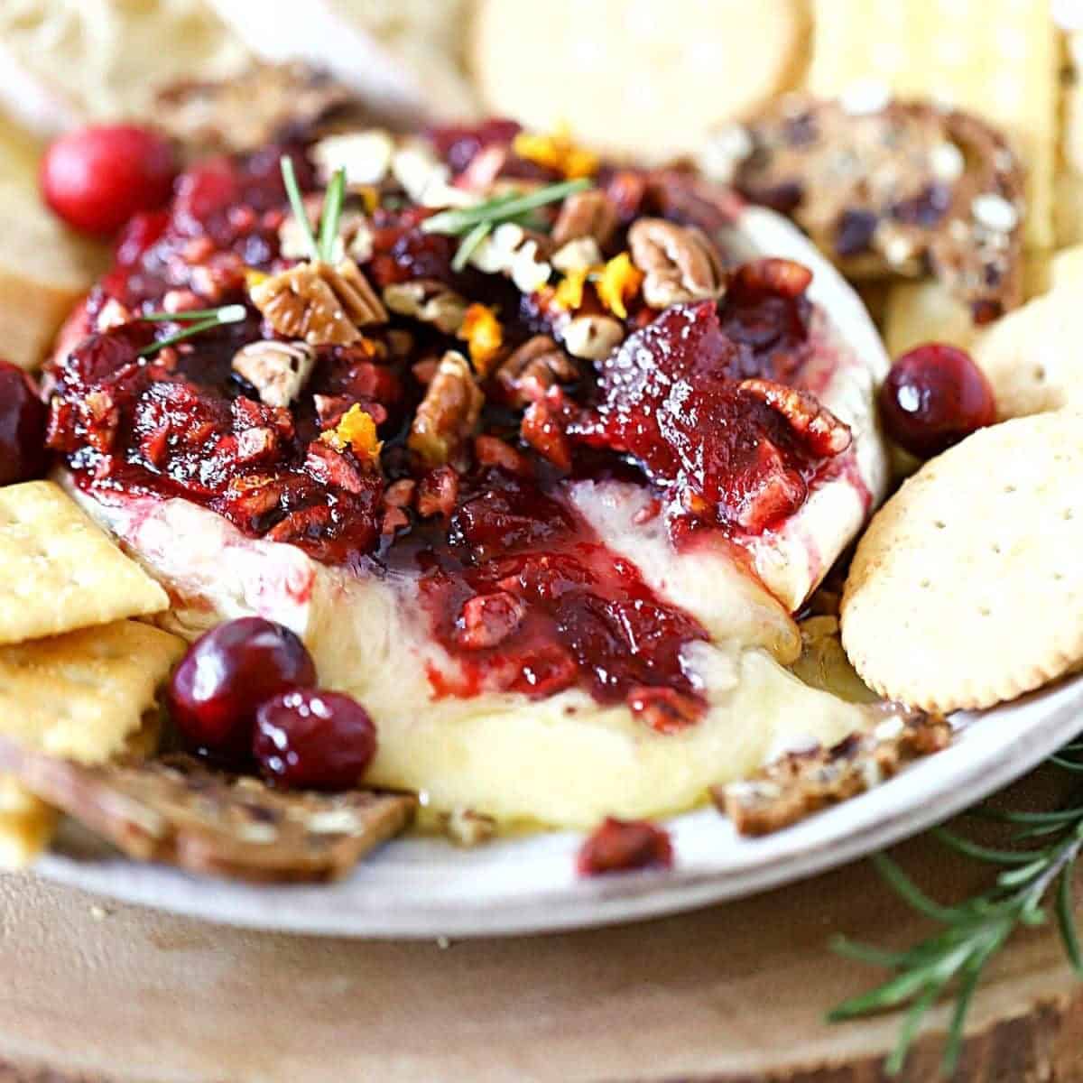 Baked Cranberry Brie Appetizer