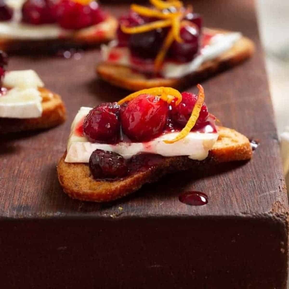 Cranberry Brie Crostini