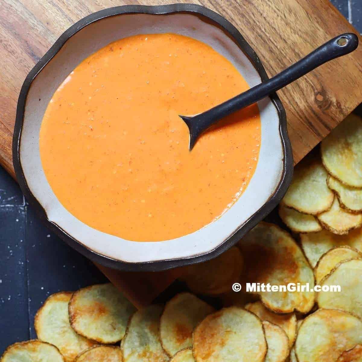 Creamy Roasted Red Pepper Dip With Goat Cheese